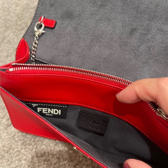 Fendi studded wallet on chain bag - Picture 8 of 10